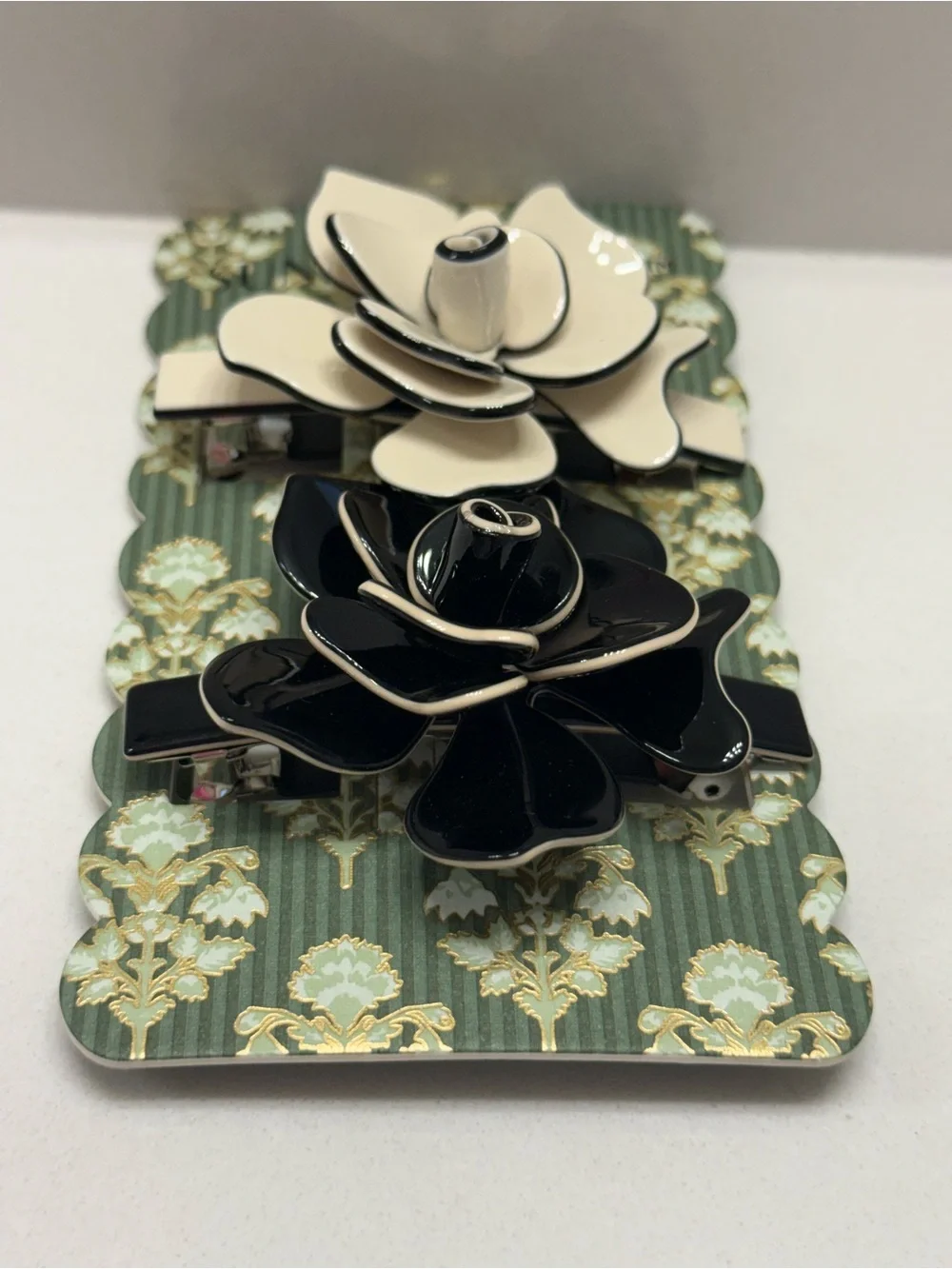 Sunday State CAMELLIA Hair Clip Duo in Cream and Black 🌺NWT🌺
